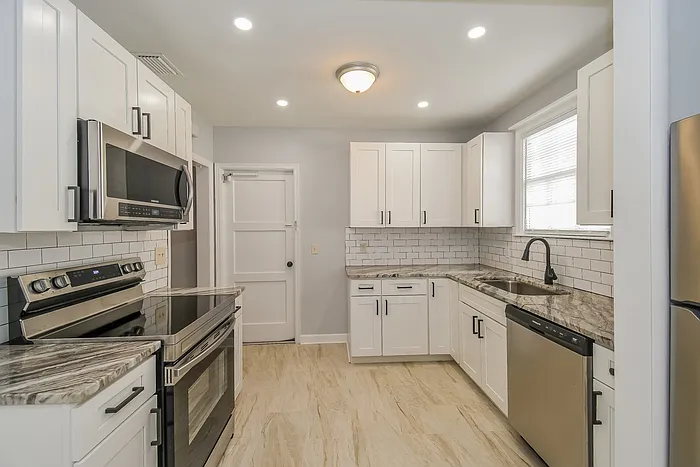4740 Cardinal Blvd — Photo 6