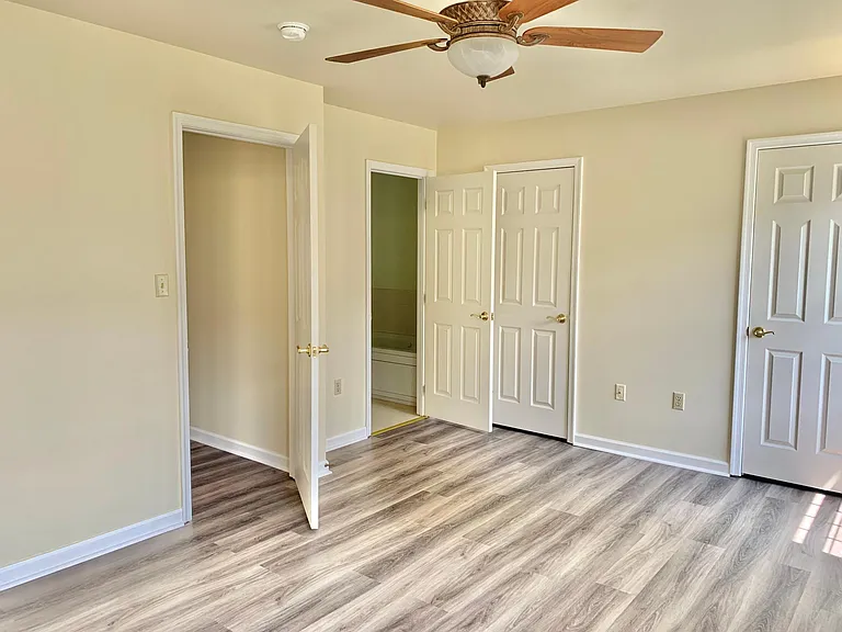 4069 Darius Dr — Photo 14