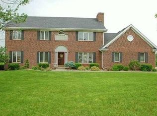 1707 Fairway Dr, Indianola, IA 50125