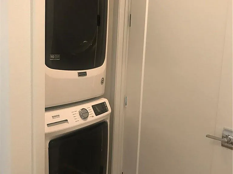 2250 Synergy — Photo 3