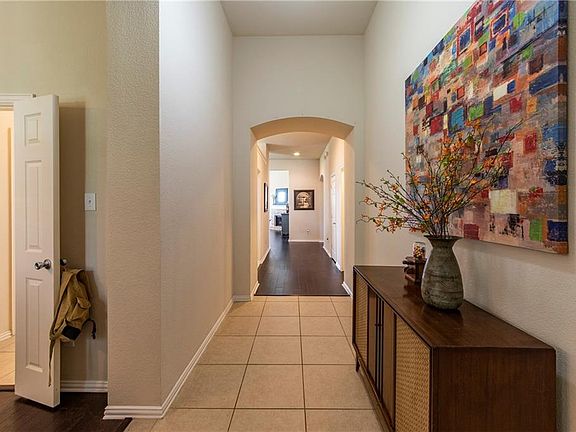 2nd image of 1529 Pelican Dr