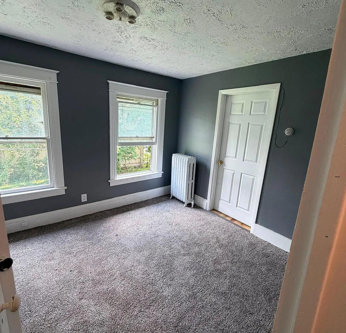4 bed, $850 — Photo 2