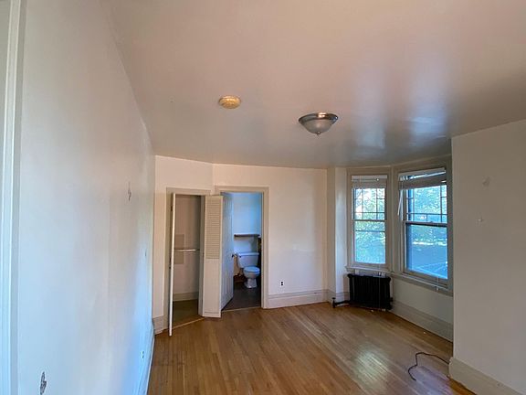 5th image of 1307 Pennsylvania Ave APT 5