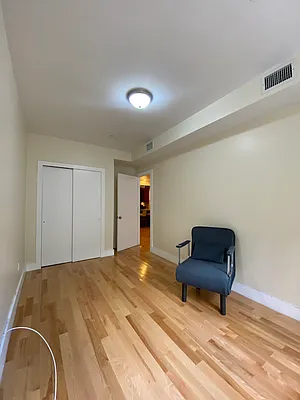 Rented by Voro, LLC | media 10