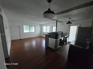 1715 Wiley St APT 8, Hollywood, FL 33020