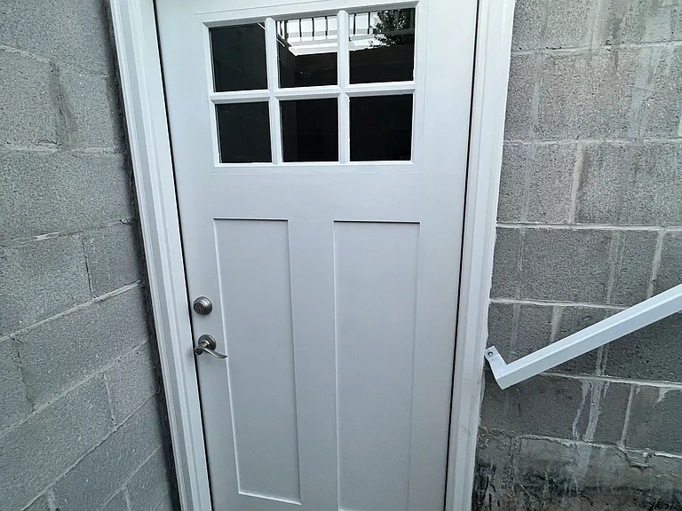 1142 W Lucky Cv — Photo 3