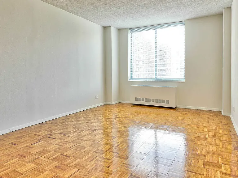750 Columbus Ave #2F — Photo 51