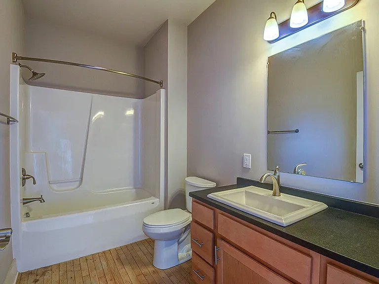 1025 Market St — Photo 19
