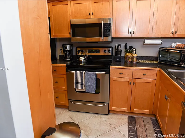 20 NE Plantation Rd #306 — Photo 6