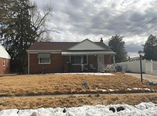 108 Stevenson Ave, Edgewater Park, NJ 08010