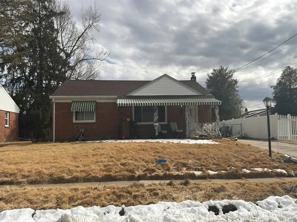 108 Stevenson Ave, Edgewater Park, NJ 08010