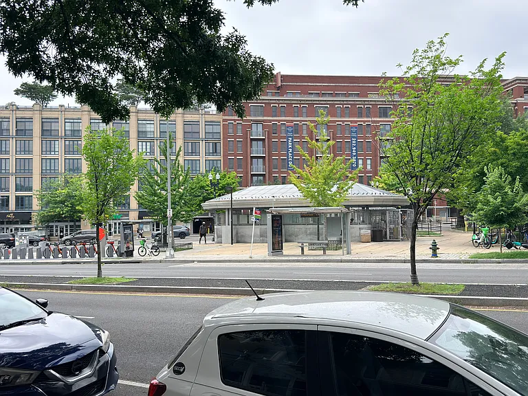 3715 New Hampshire Ave NW — Photo 9
