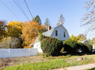 449 Park Ave, Bloomfield, CT 06002