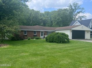 6079 Whiteford Center Rd, Toledo, OH 43613