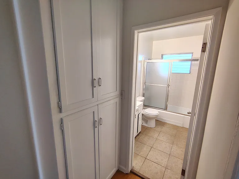 7920 Selma Ave #12 — Photo 10