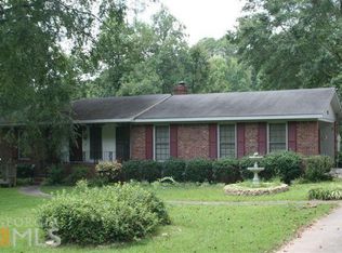 107 Westminster Dr, Eatonton, GA 31024