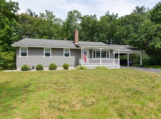 8 Sundale Dr, Merrimack, NH 03054