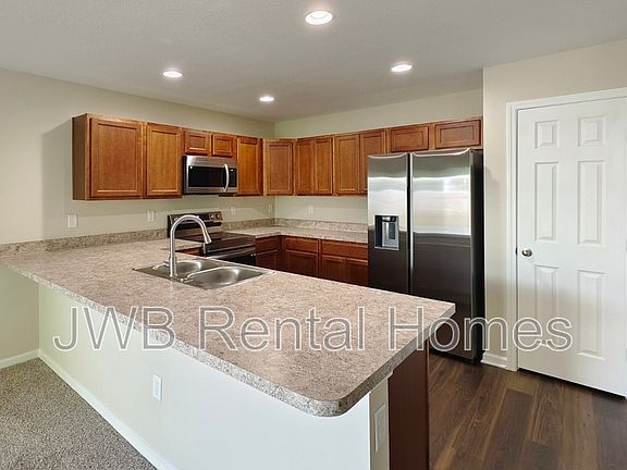3rd image of 4458 Twin Hills Way