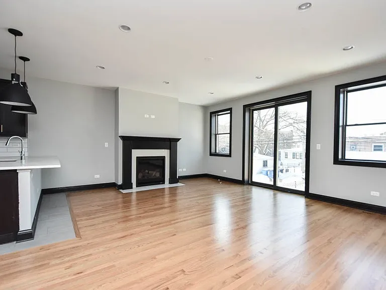3923 N Ashland #6C — Photo 6
