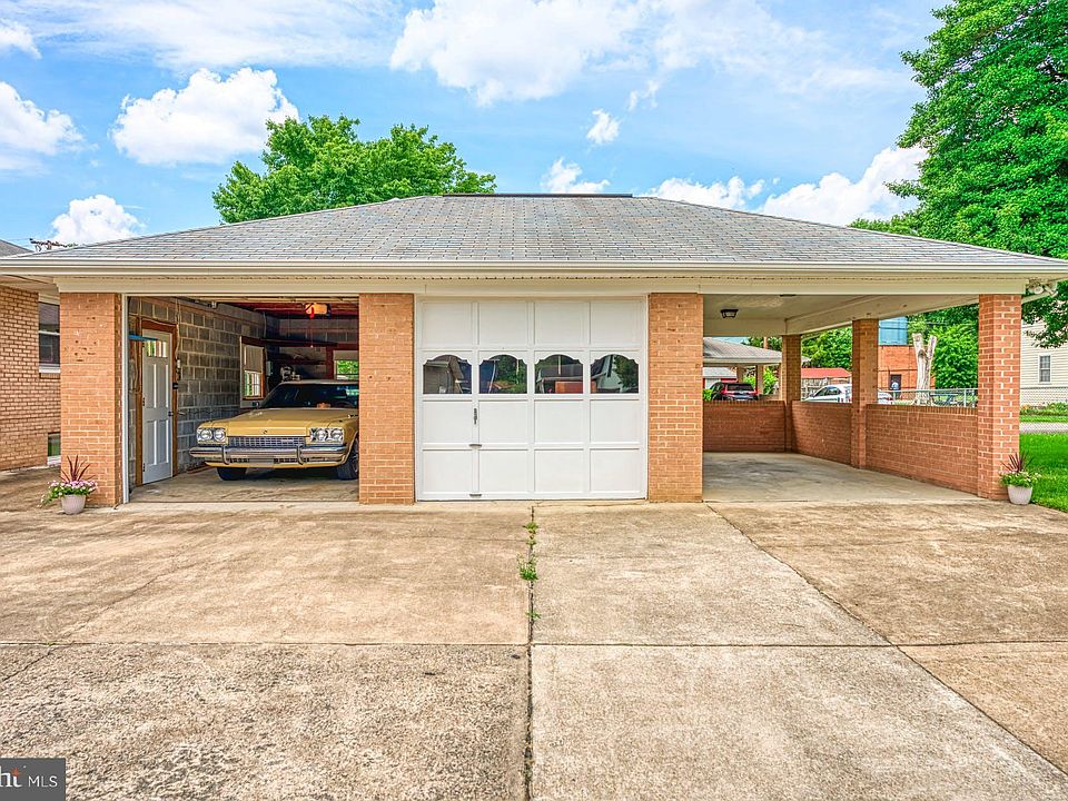 7727 Fordson Rd, Alexandria, VA 22306 Zillow