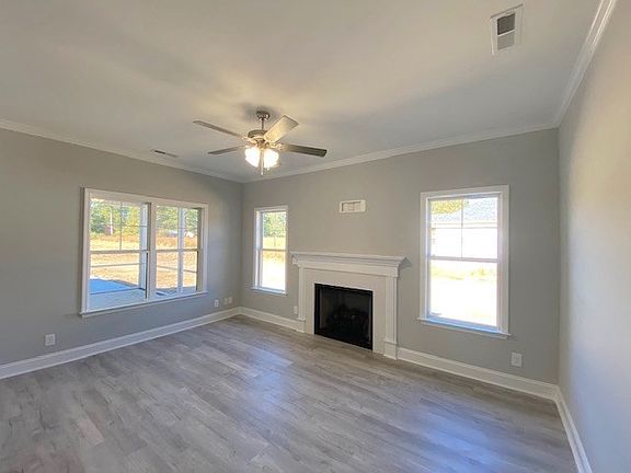 5th image of 1711 Carolina Street