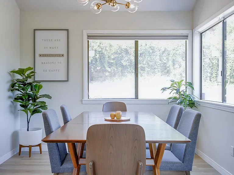 25425 Mandarin Ct — Photo 21