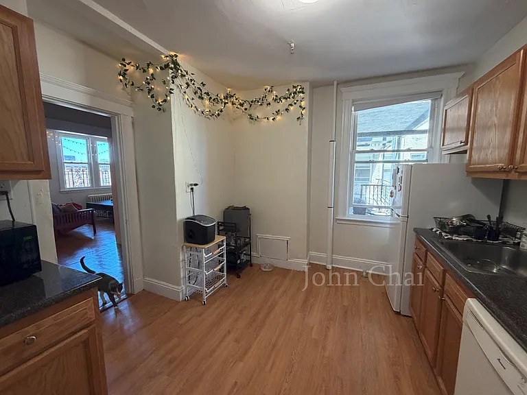 1634 Commonwealth Ave #18 — Photo 28