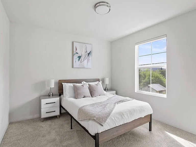 2101 Rio Grande — Photo 10