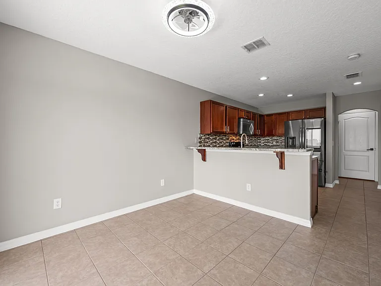 1752 Portcastle Cir — Photo 18