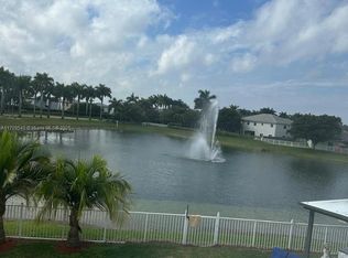 318 NE 31st Ave, Homestead, FL 33033