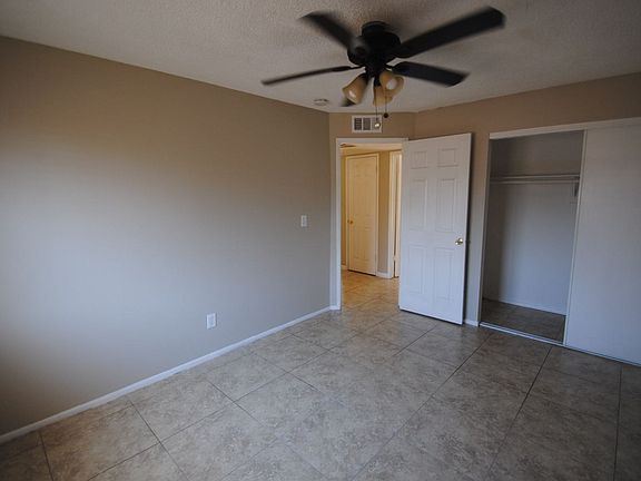 5th image of 3042 N 70th Ave