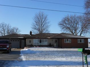 1766 Amelith Rd, Bay City, MI 48706