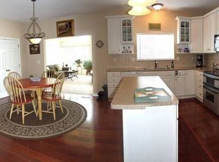 1138 Whitmoor Dr, Weldon Spring, MO 63304