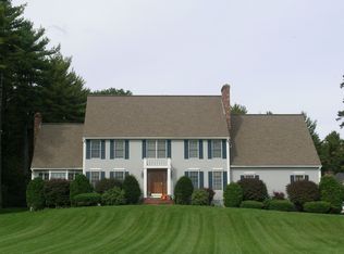 176 Houghtons Mill Rd, Lunenburg, MA 01462