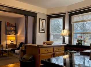 741 Geranium Ave E #1, Saint Paul, MN 55106