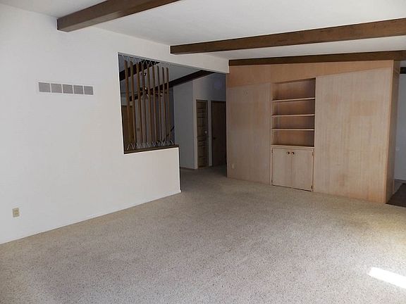 3rd image of 335 West 24th Street