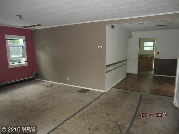 Living Room/Dining Room