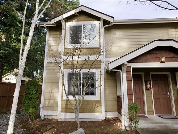 3rd image of 12116 113th Avenue Ct E APT 4