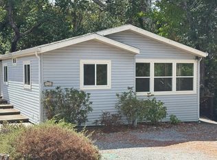 9903 Graton Rd, Sebastopol, CA 95472