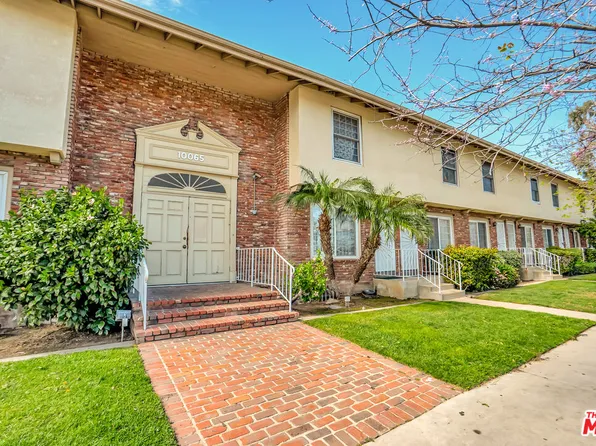 10065 De Soto Ave Unit 304, Chatsworth, CA 91311