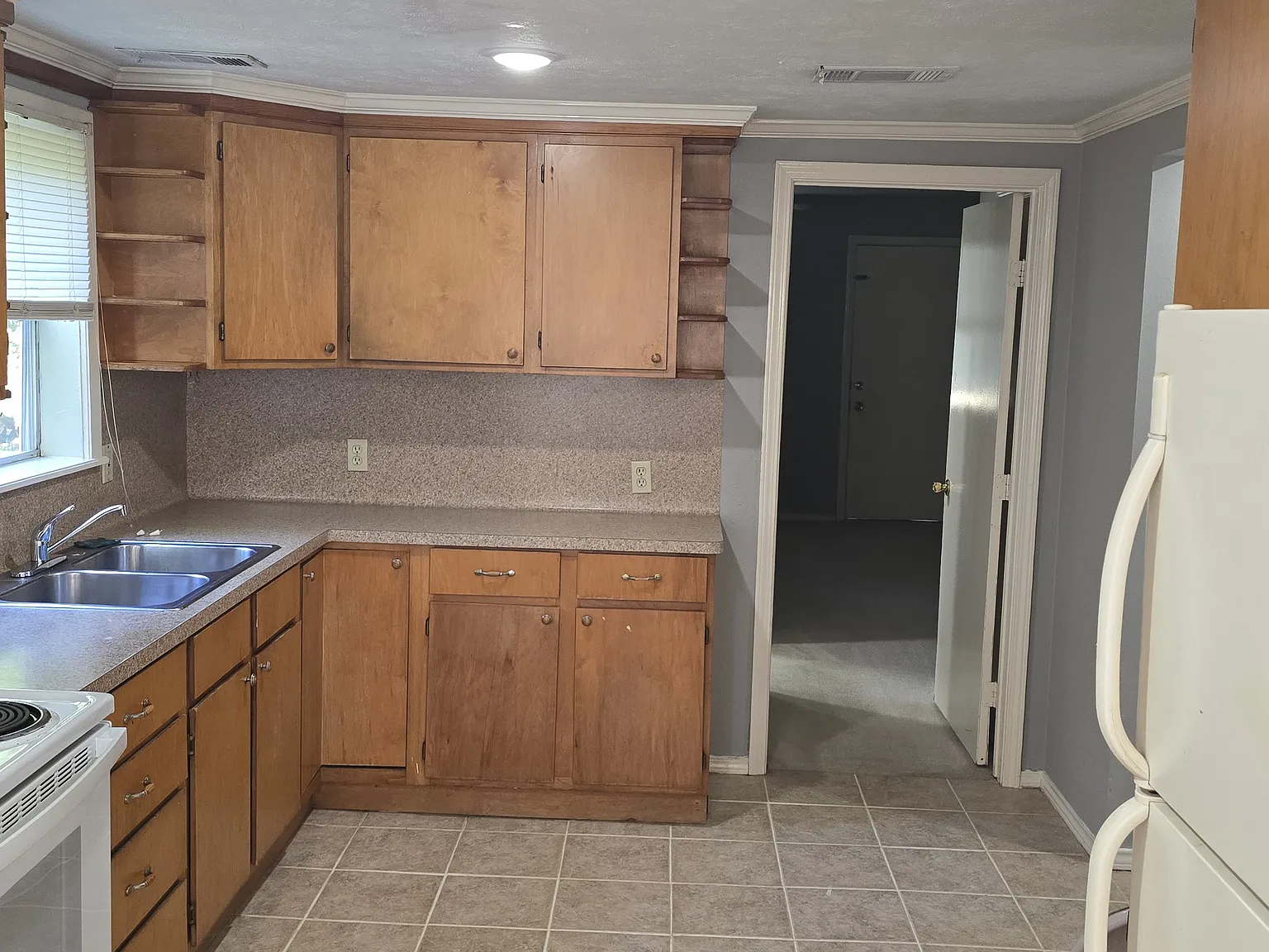 2 bed, $1,250 — Photo 3