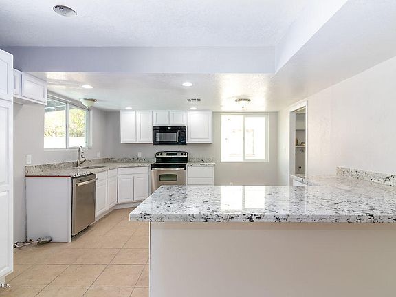 2nd image of 7820 W Hollyhock Dr