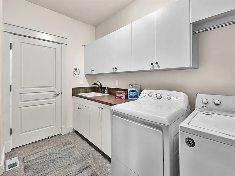 Laundry Room Cabinet