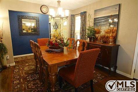 5th image of 1835 Creekview Cir
