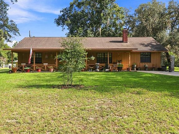 3rd image of 4553 E SHOREWOOD DRIVE