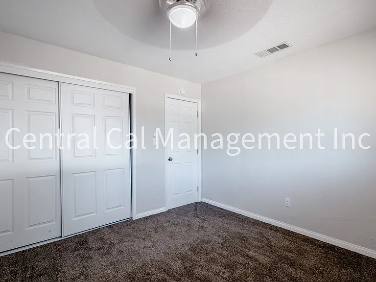 3605 Truman Ave — Photo 13