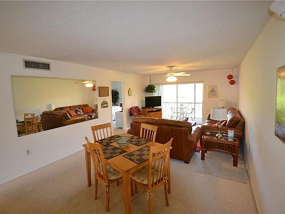 4th image of 148 Cypress Ln