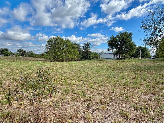 4th image of 11985 Bethel Rd