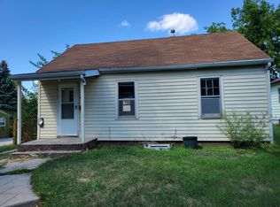 1227A 5th St, Brookings, SD 57006