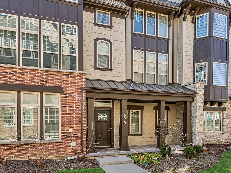 1st image of 678 Parkside Ct